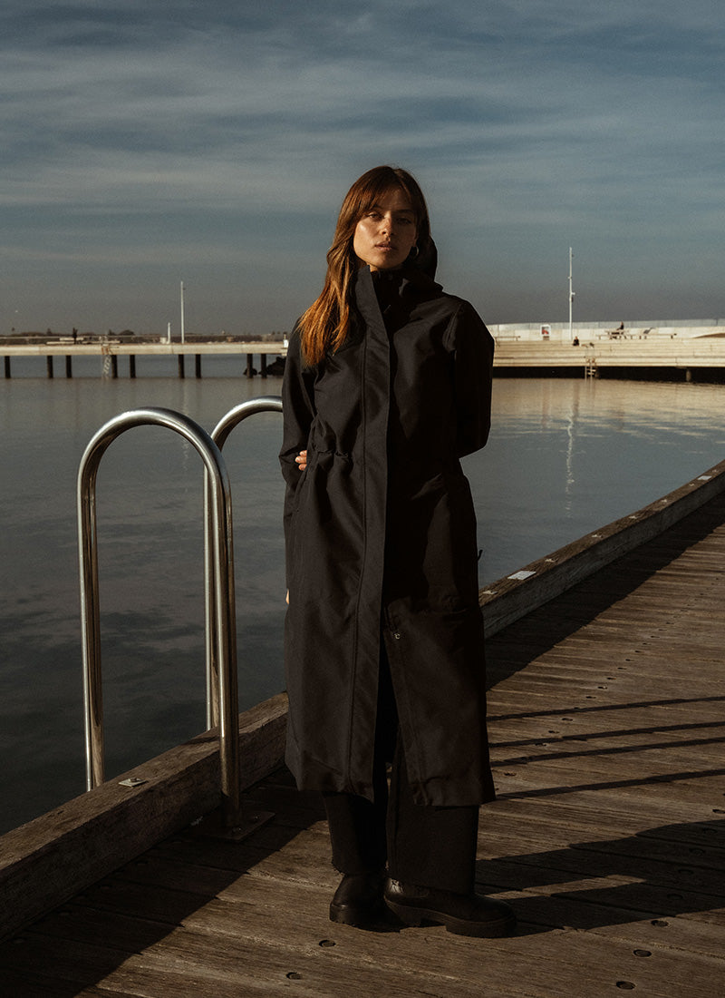 OverlandRainJacketBlack.jpg